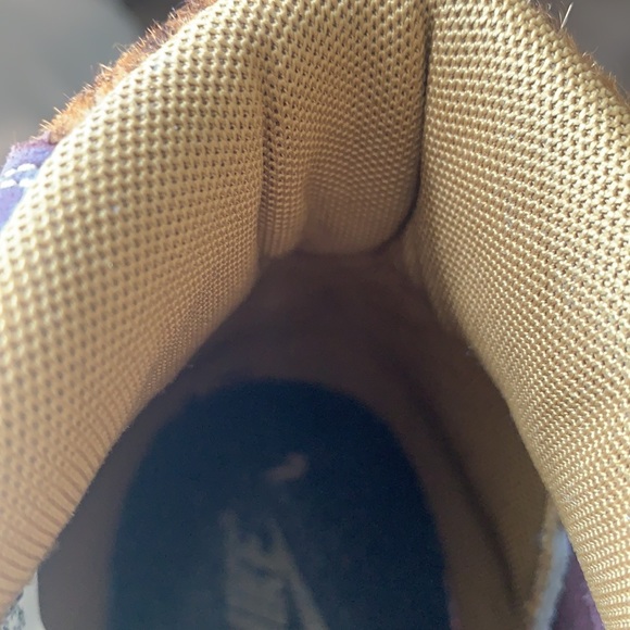 Nike shoes - Picture 9 of 9